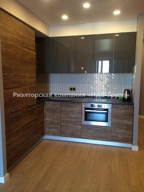 2 комн. квартира, Шеронова ул., 115