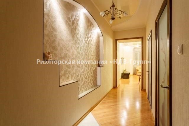 2 комн. квартира, Дзержинского ул., 52