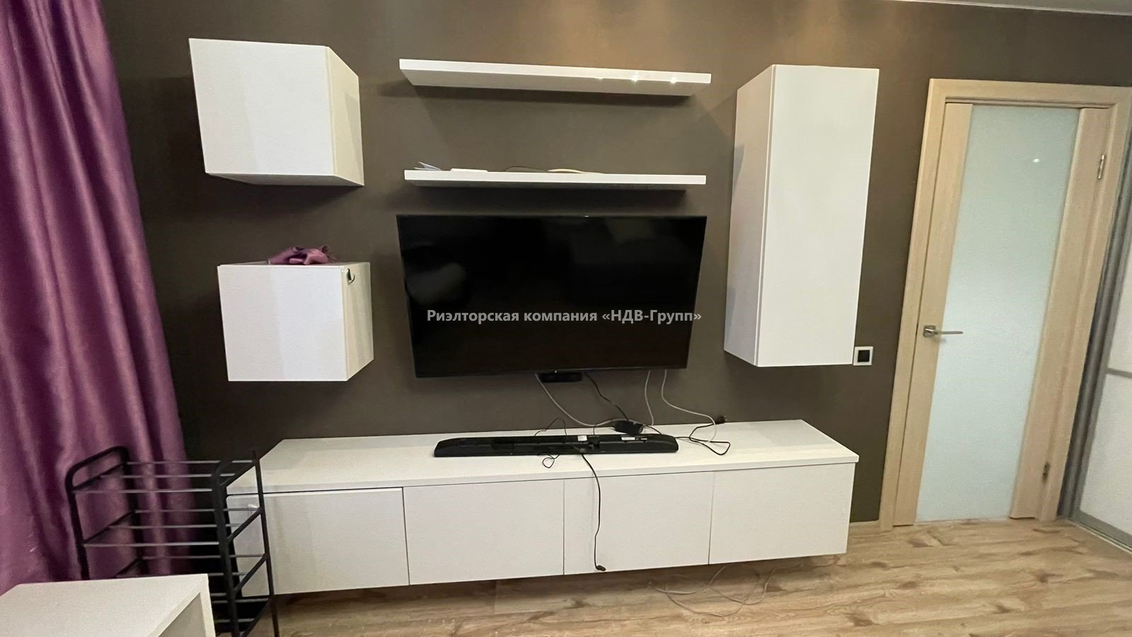 3 комн. квартира, Амурский б-р, 18