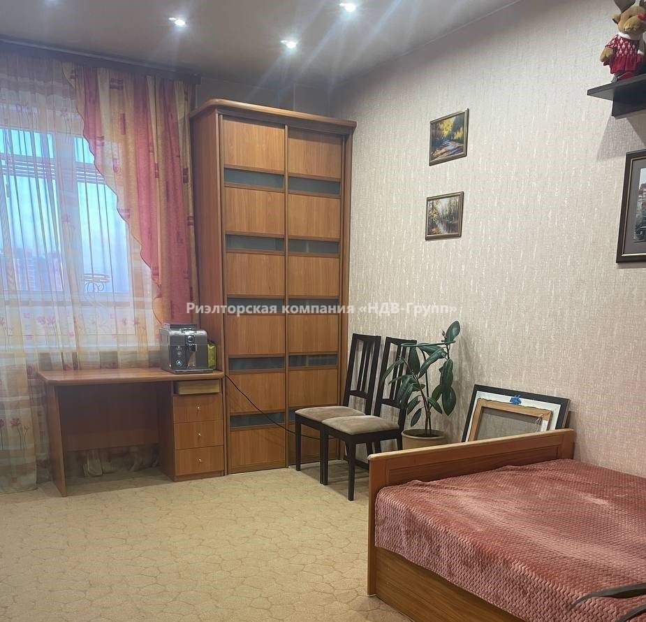 3 комн. квартира, Гамарника ул., 64