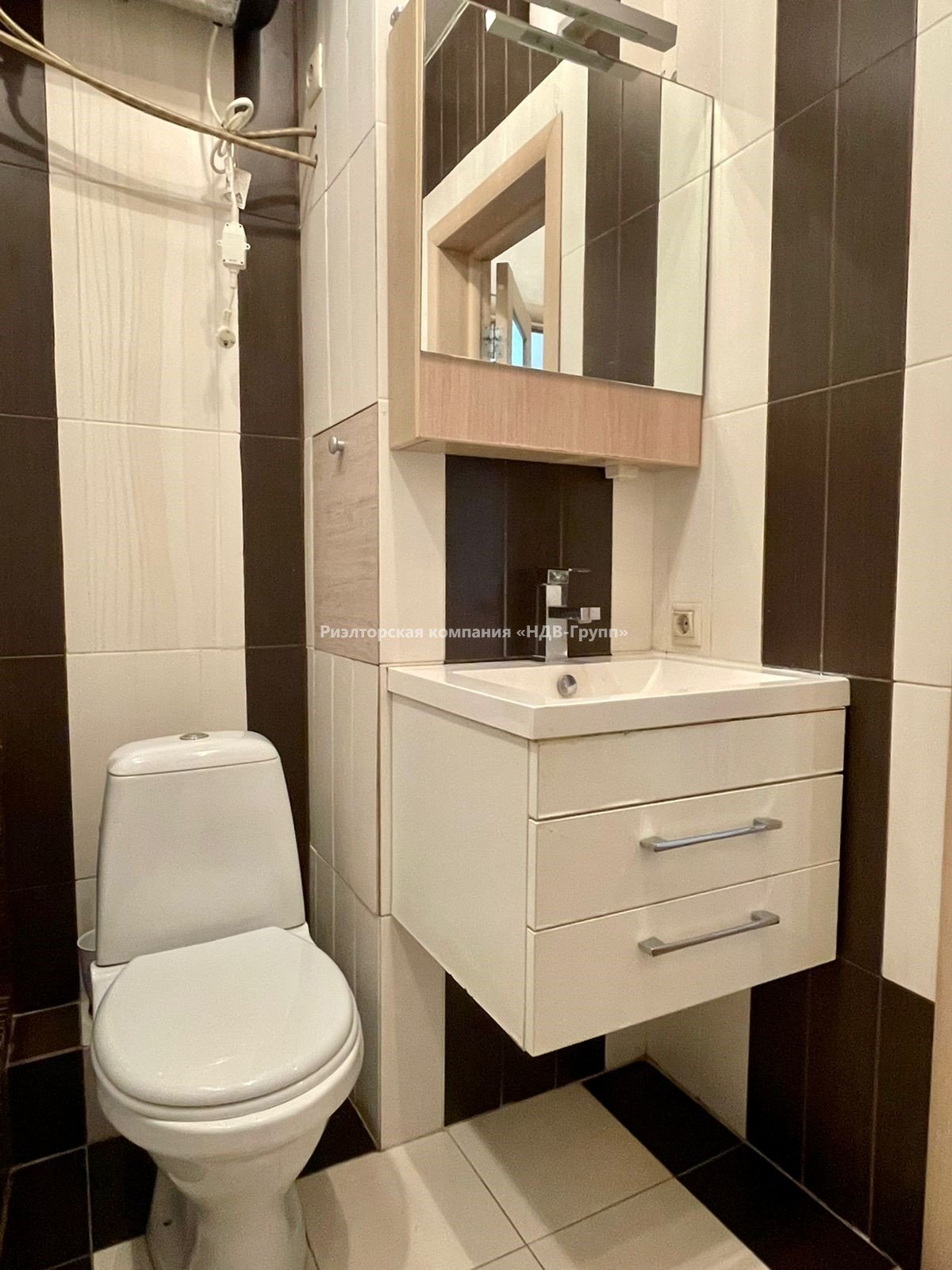2 комн. квартира, Истомина ул., 22а