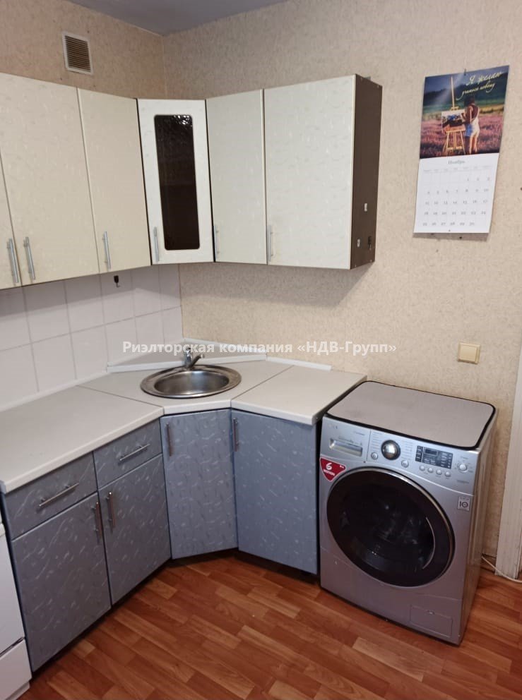 2 комн. квартира, Большая ул., 105