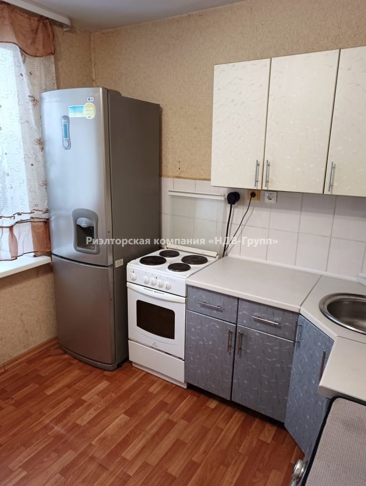 2 комн. квартира, Большая ул., 105