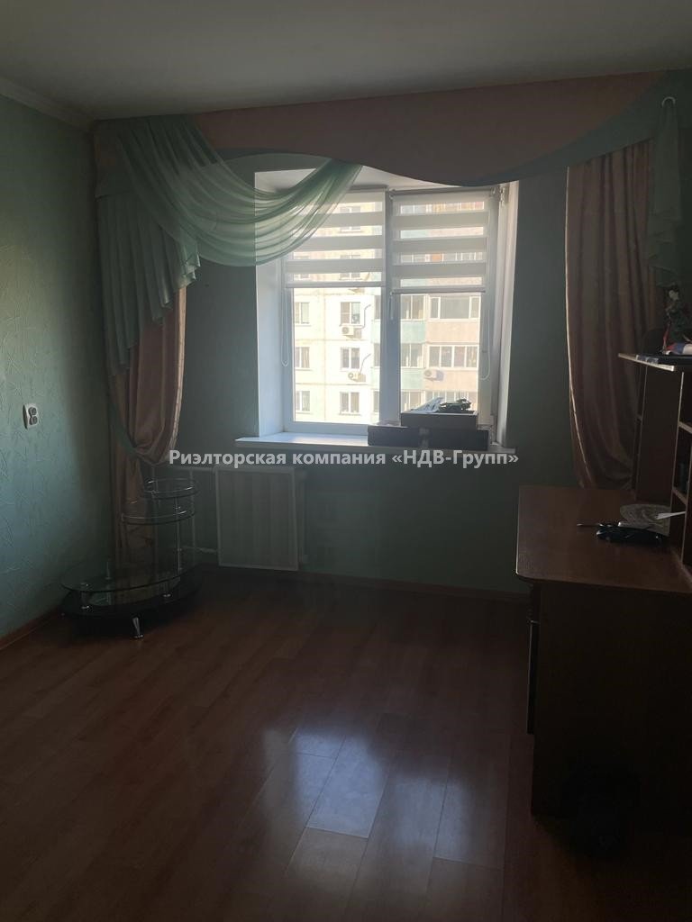 3 комн. квартира, Олега Кошевого ул., 9а