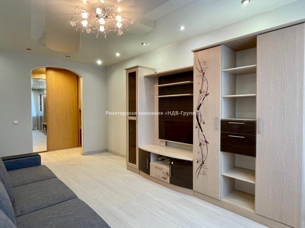 3 комн. квартира, Оборонная ул., 8б
