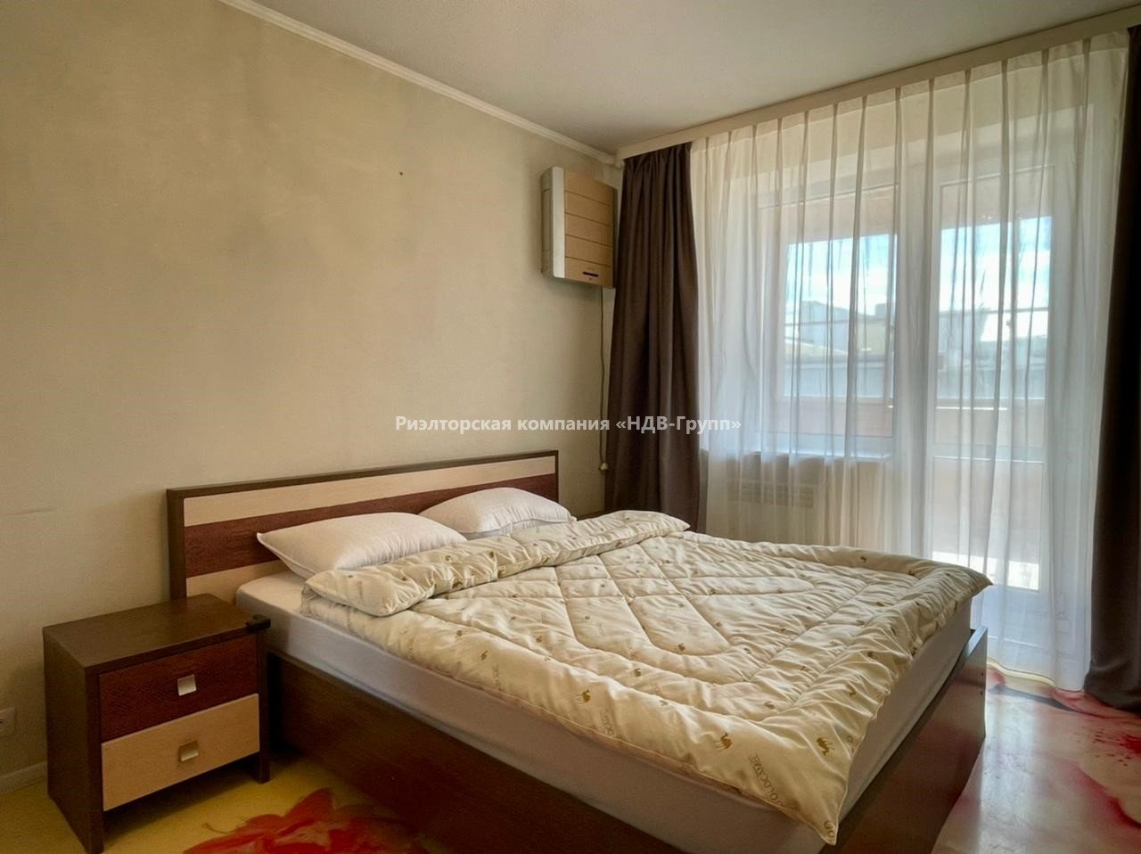 3 комн. квартира, Оборонная ул., 8б