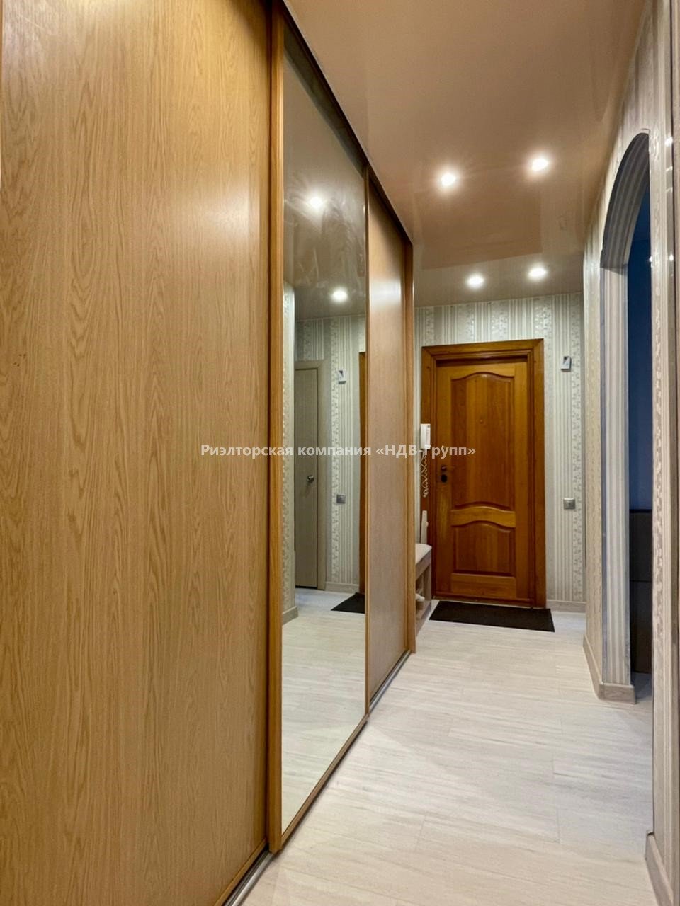 3 комн. квартира, Оборонная ул., 8б