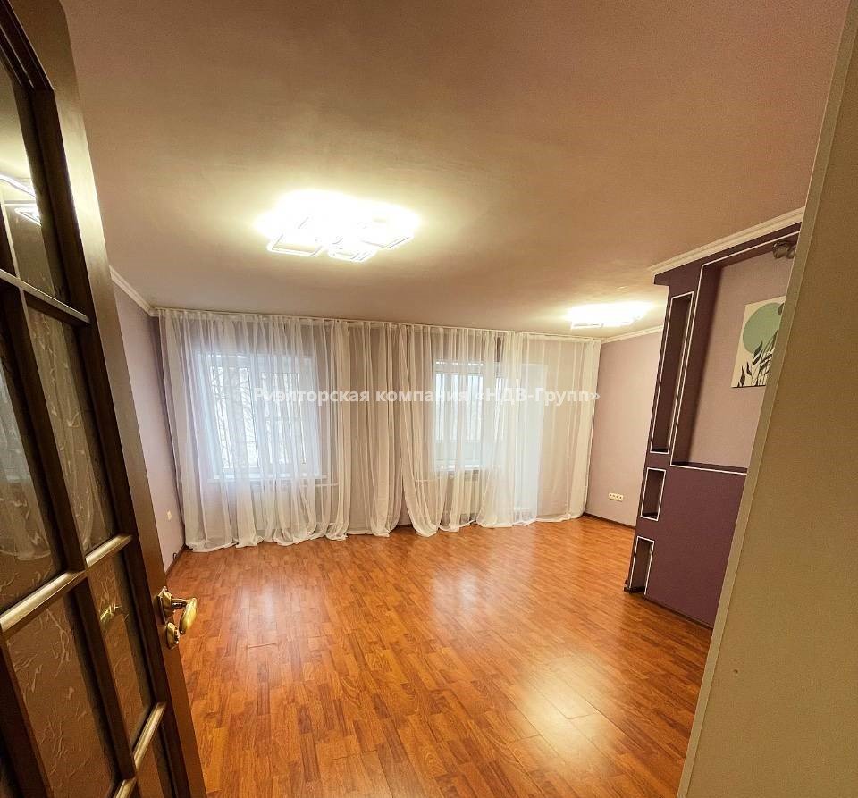 3 комн. квартира, Дикопольцева ул., 21