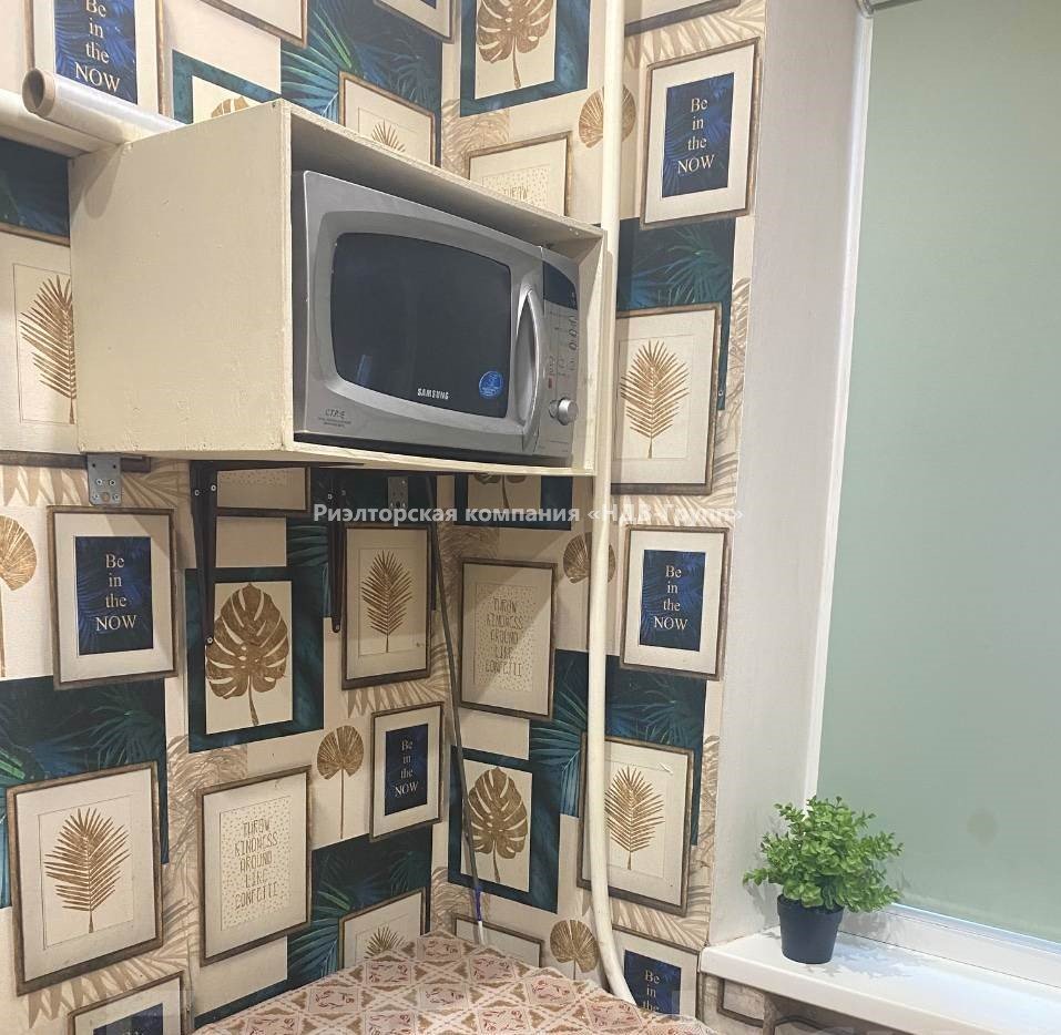 2 комн. квартира, Панфиловцев ул., 17