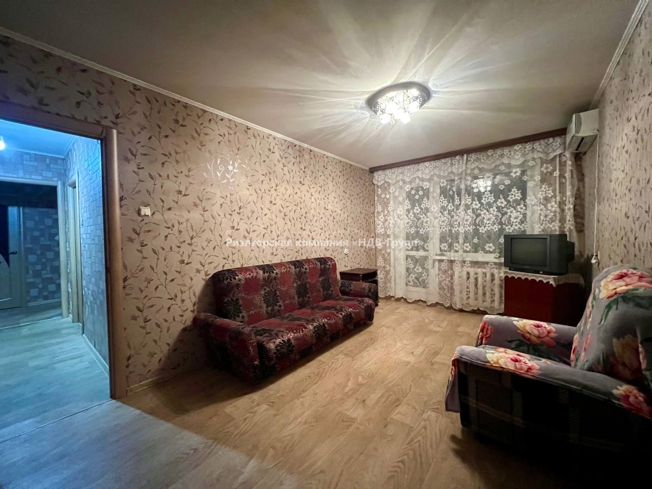 2 комн. квартира, Суворова ул., 28