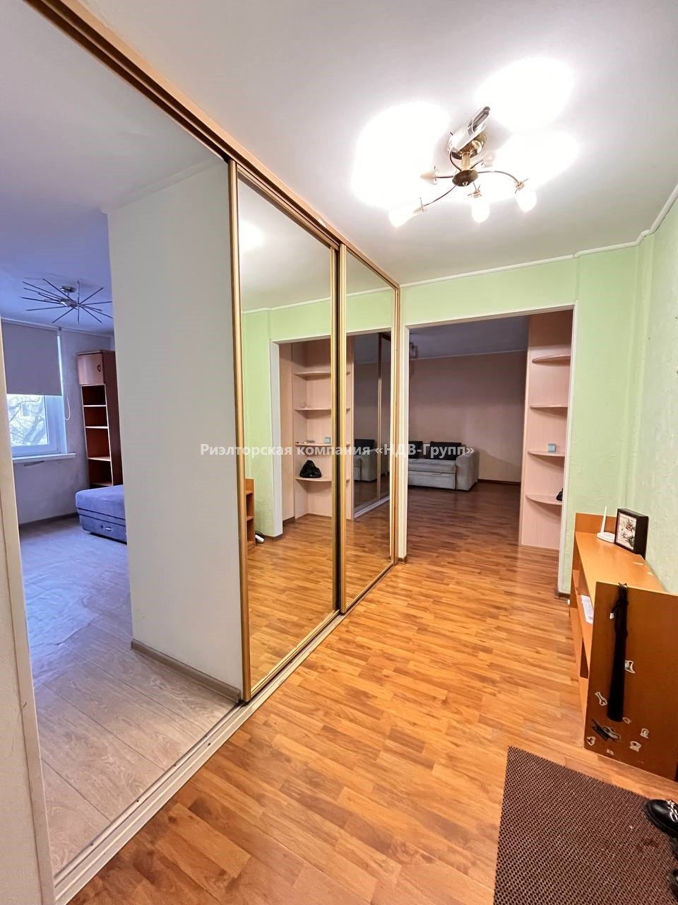 2 комн. квартира, Вяземская ул., 1