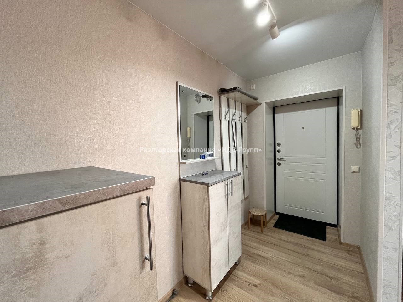 3 комн. квартира, Амурский б-р, 62
