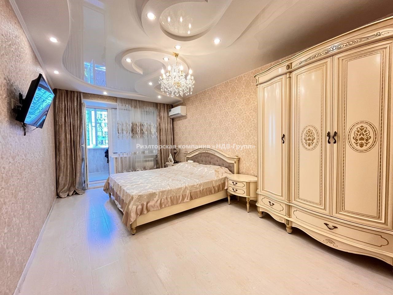 4 комн. квартира, Дзержинского пер., 24