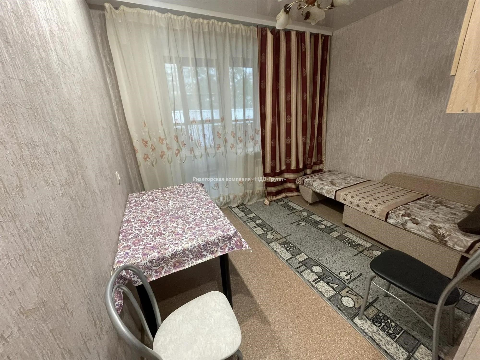 2 комн. квартира, Лейтенанта Шмидта ул., 34