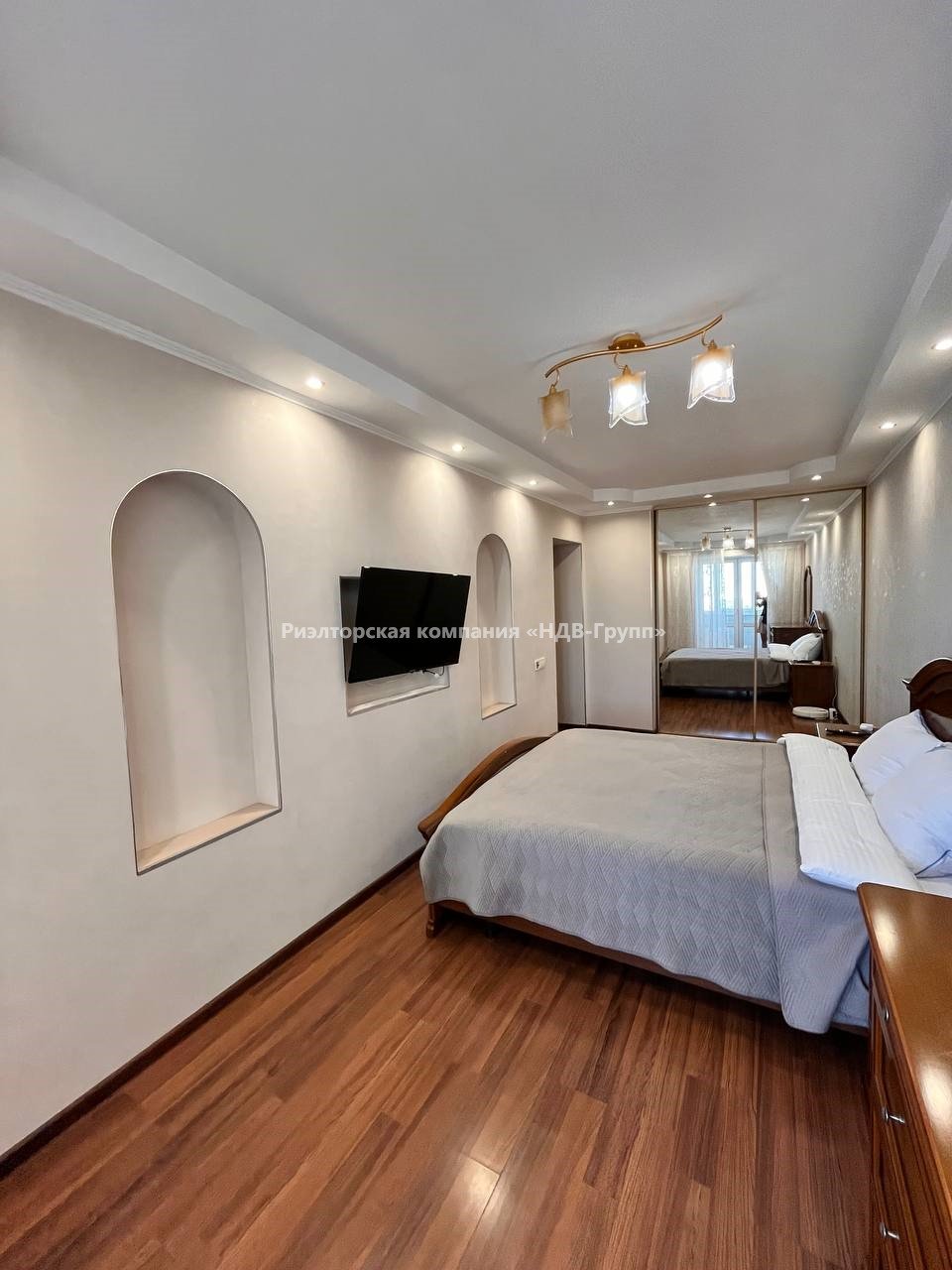 2 комн. квартира, Серышева ул., 80