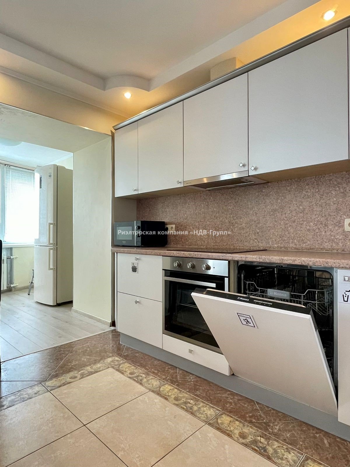 2 комн. квартира, Серышева ул., 80