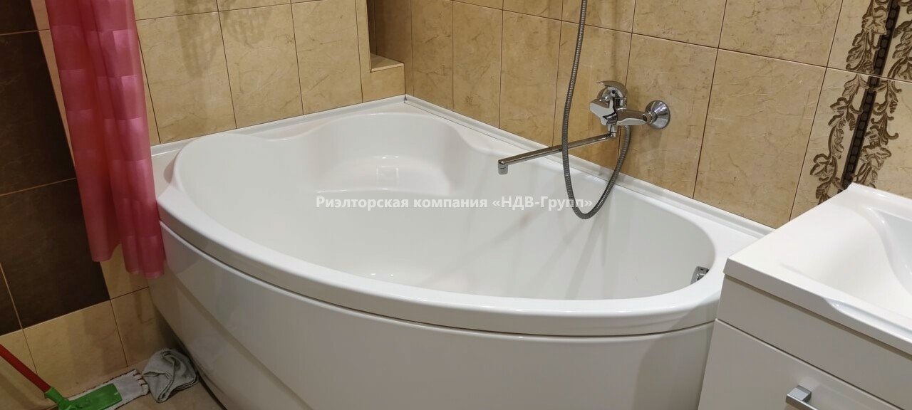 1 комн. квартира, Флегонтова ул., 4
