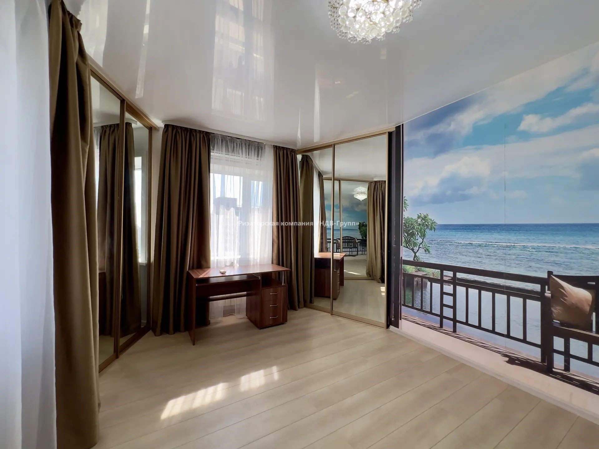 2 комн. квартира, Гамарника ул., 8