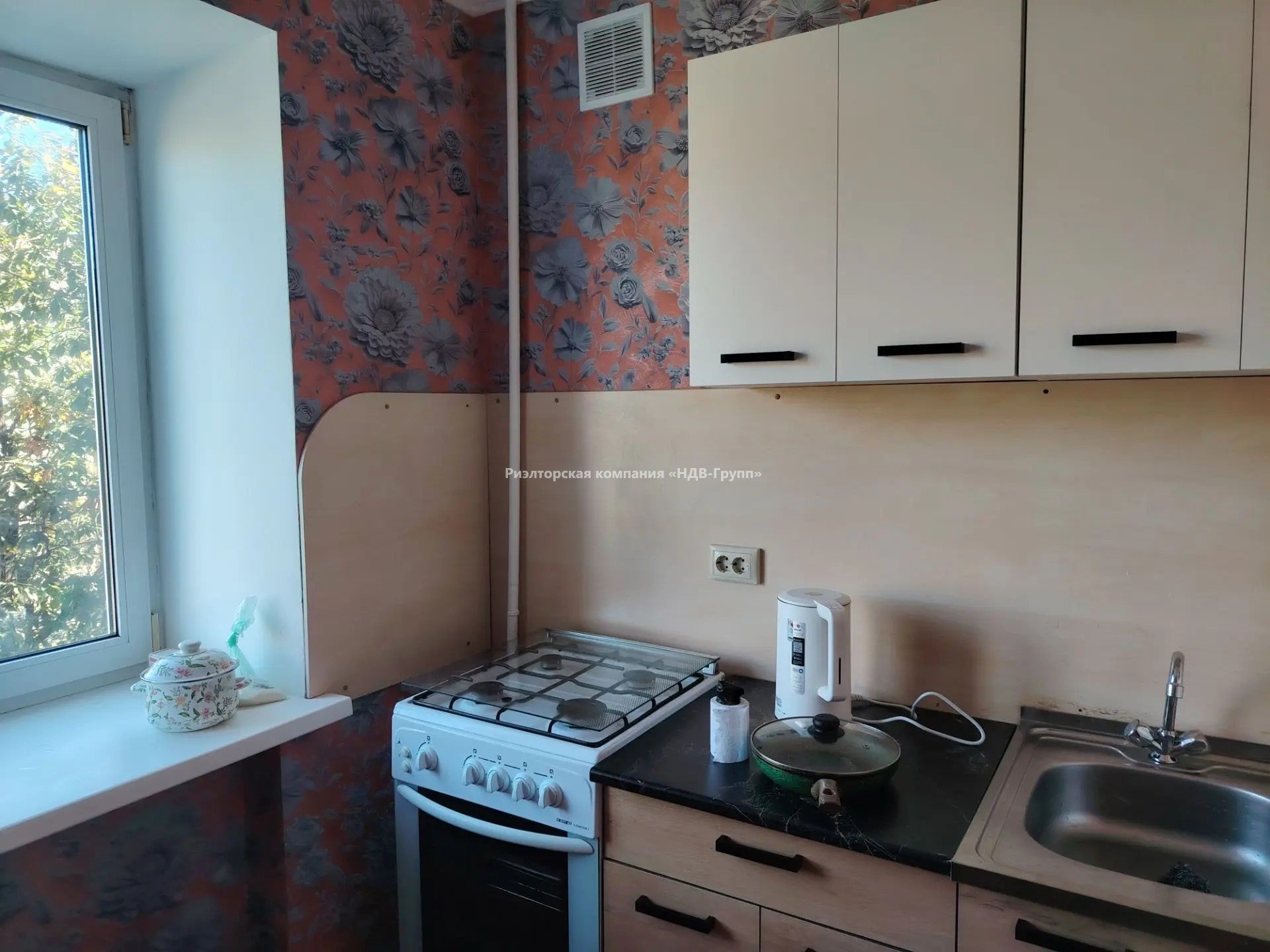 2 комн. квартира, Амурский б-р, 51