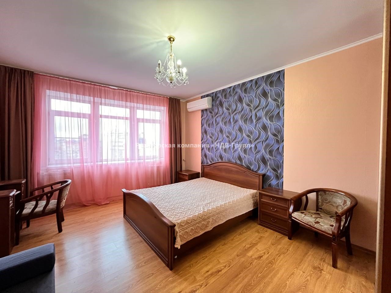 3 комн. квартира, Волочаевская ул., 87