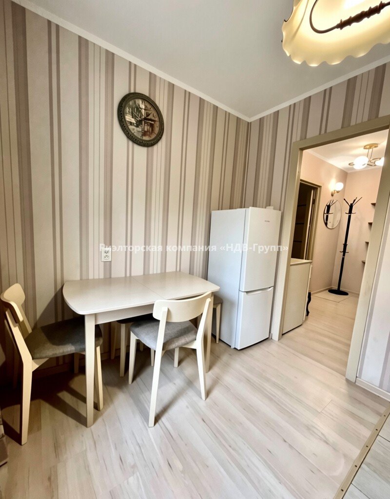 1 комн. квартира, Дзержинского ул., 8